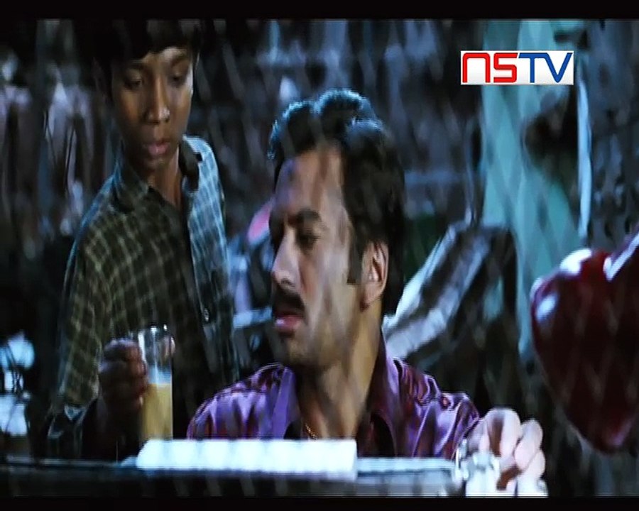 Dhuan Dhuan song from Bhopal A Prayer For Rain