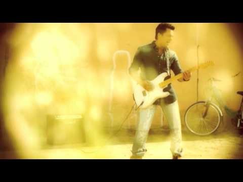 Emre Altuğ - Çifte Kavrulmuş Remix (Official Video)