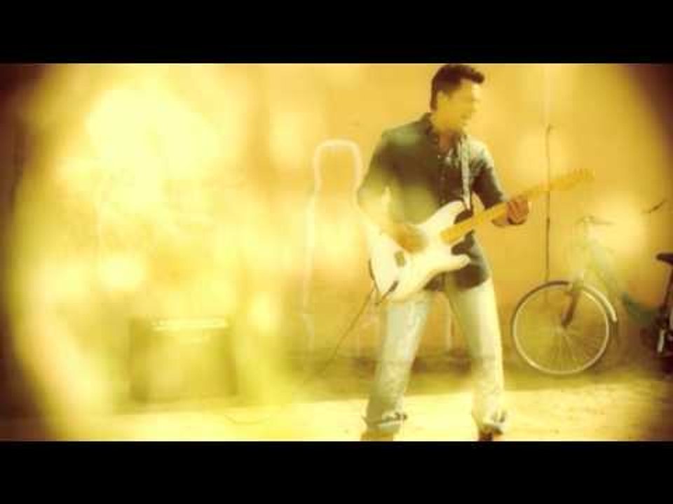 Emre Altuğ - Çifte Kavrulmuş Remix (Official Video)