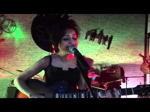 Aydilge - 8 Mart Dünya Kadınlar Günü Mesajı