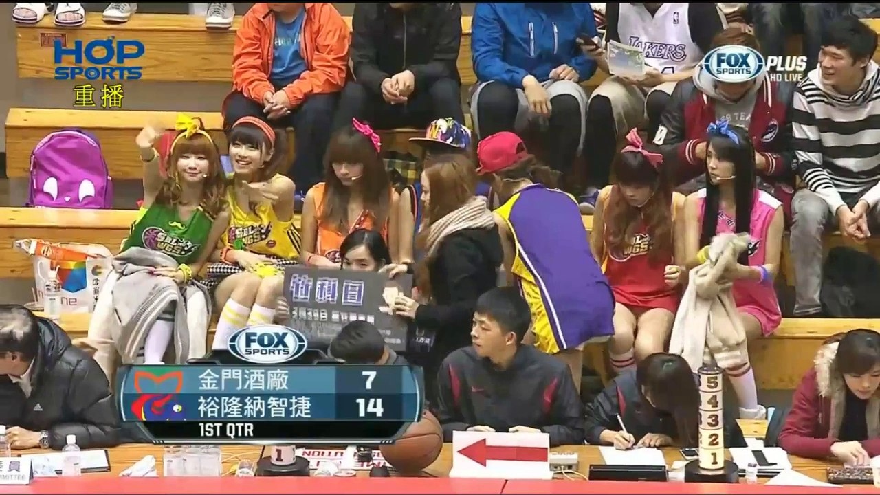 Weather Girls (天氣女孩) - 場邊花絮 20131222 HOP Sports 第11屆SBL籃球賽 新竹市體育館