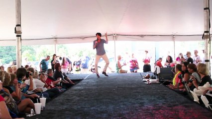 Dean Z sings Sweet Caroline at Elvis Week 2013 video