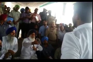 Sangat Darshan Gidderbaha 2013 when MLA Amarinder Singh Raja put question to Parkash Singh Badal