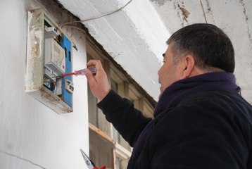Kaçak Elektriğin Faturasını Dürüst Vatandaş Ödeyecek