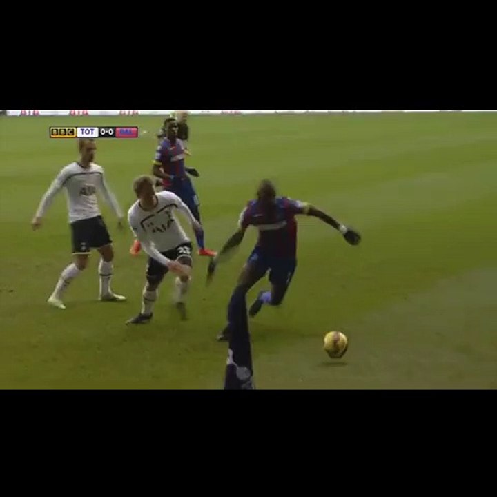 zlatansheim et les techniciens des centres de formations d'agents sportifs.