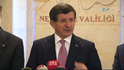 Davutoğlu: "Tehdit ve şantaj dikkate alacağımız şeyler değil"