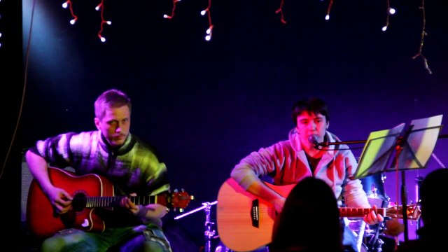 ''BEZ лишних слов'' (Арт-кафе Агата, 4.02.2014)-Призрачный город