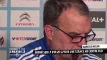BIelsa promet un accès aux journalistes pour une séance 