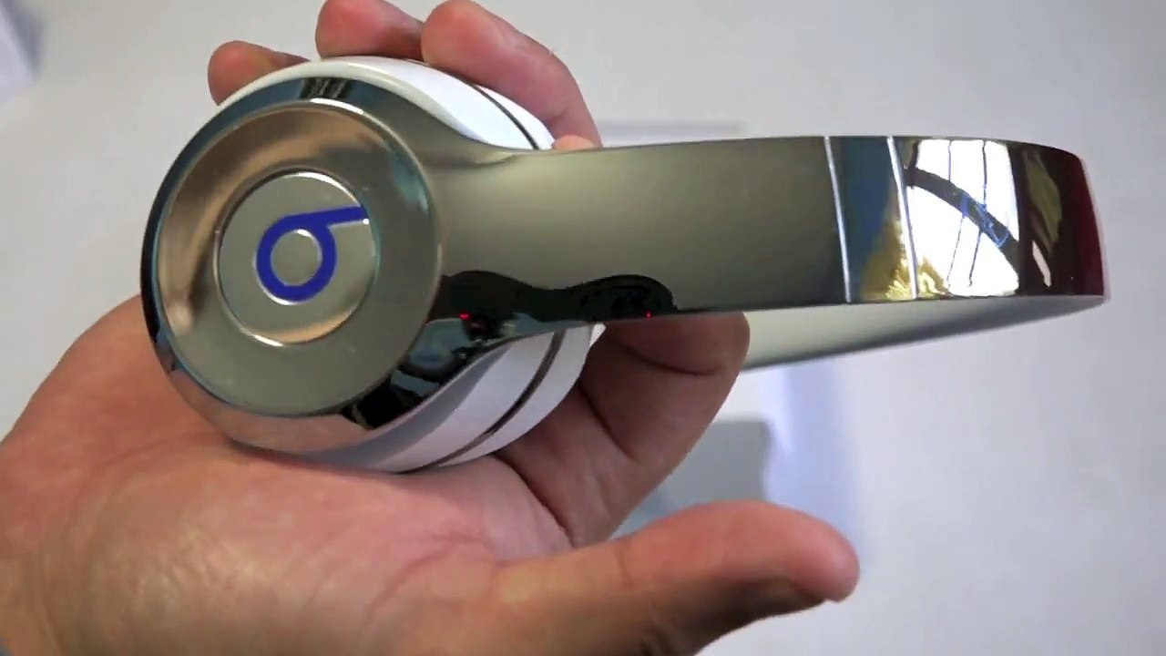 Beats Solo 2 (Fragment Special Edition) Unboxing & First Look! [HD]