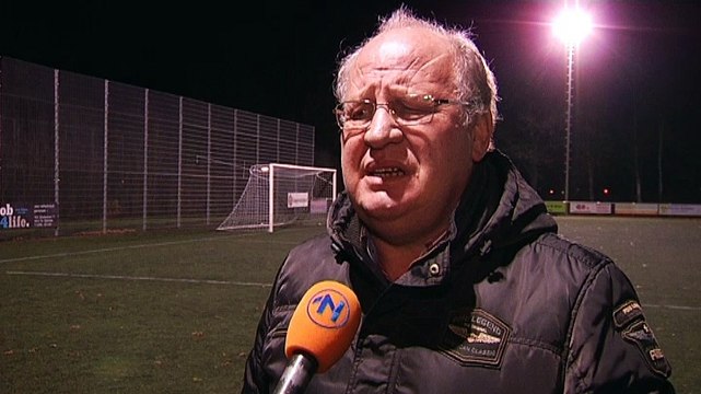 Dit hoort sowieso niet op een voetbalveld thuis - RTV Noord
