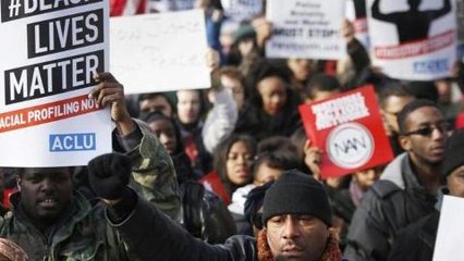 Thousands march against US police killings