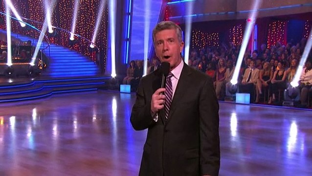 Chad Ochocinco & Cheryl Burke - 60's Jive