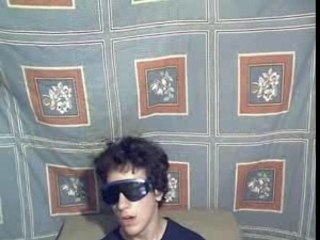 Beaux-Nus parodie SDA : latroislogie.ifrance.com