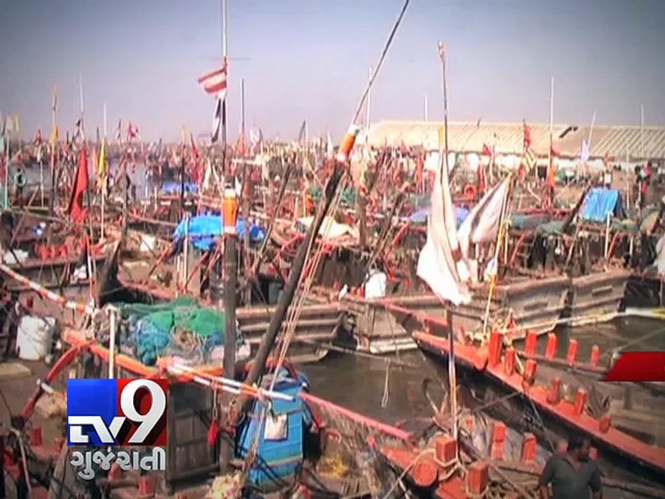 Porbandar: 900 boats in clutches of Pakistan, u...