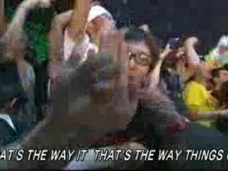 The Offspring Live - Hit That