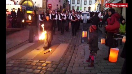 Lannion. L'esprit de Noël éclaire la ville