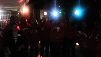 Los EX-INFRAMEN cantando la Tradicional (Video de El Carelo Yanez)