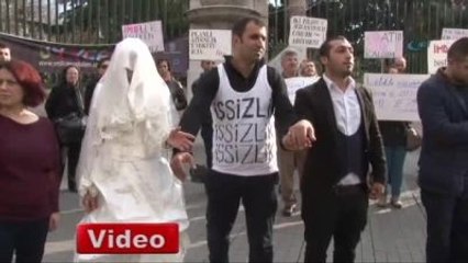 İşsiz İş ve Meslek Danışmanlarından Gelinlikli Eylem