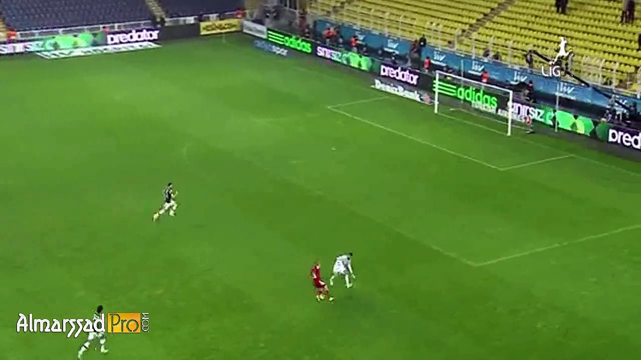 Aatif Chahechouhe vs Fenerbahce
