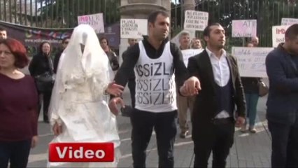 İşsiz İş ve Meslek Danışmanlarından Gelinlikli Eylem