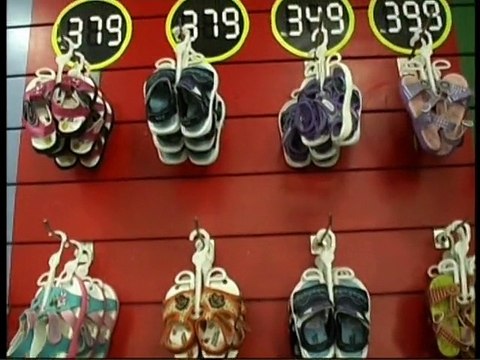 sarai alamgir arshad sina report eid pr bacho k shoes ki haridari