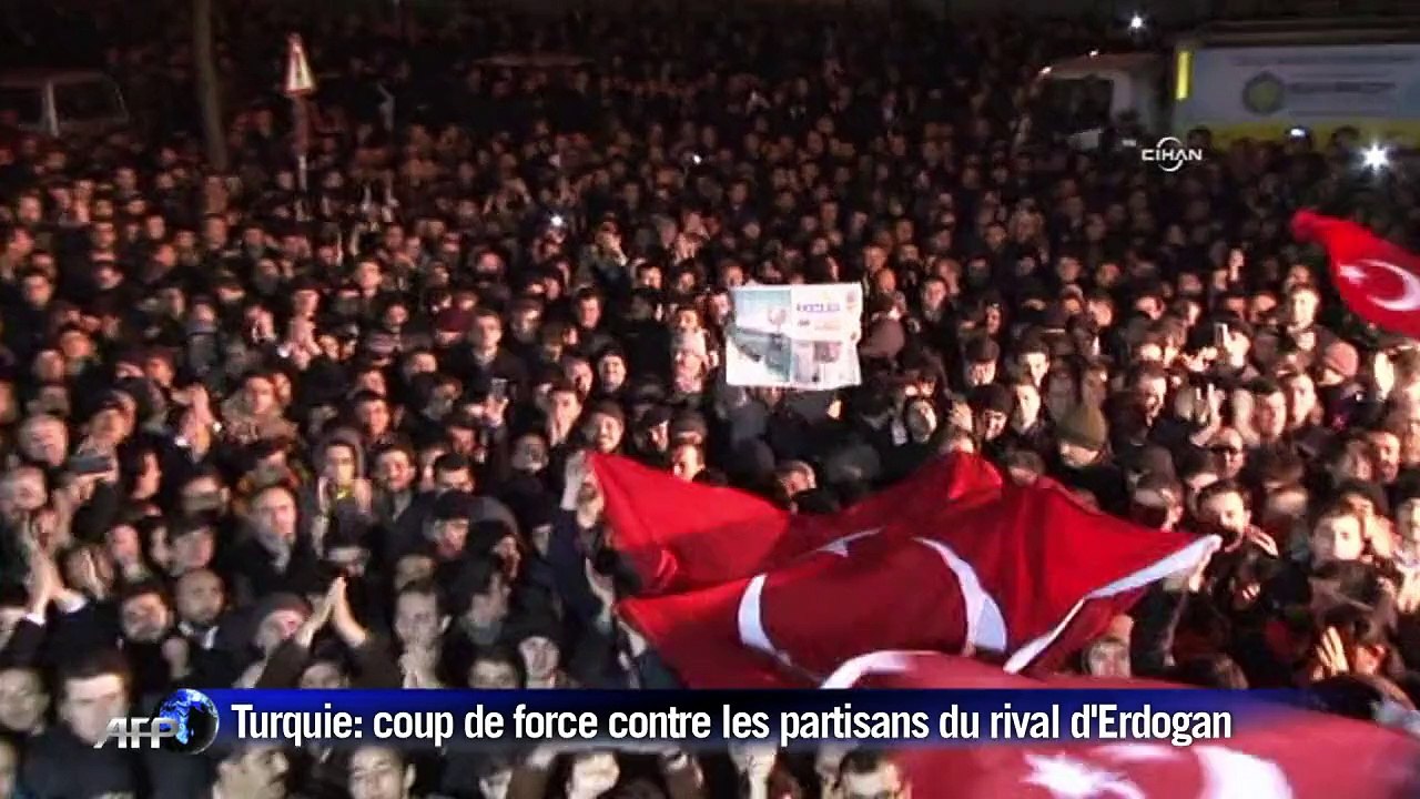 Turquie: nouveau coup de force contre les partisans du rival d'Erdogan