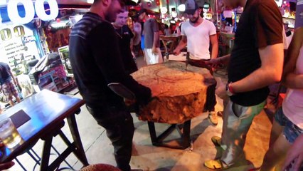 Il fait froid alors on se barre en Thaï