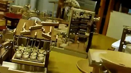 Dünyanın En Amaçsız Ama Harika Aletleri - Useless Yet Awesome Machines