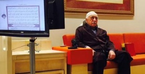 Gülen, Cemaat'e Yönelik Operasyon Sırasında Tefsir Dersi Veriyordu
