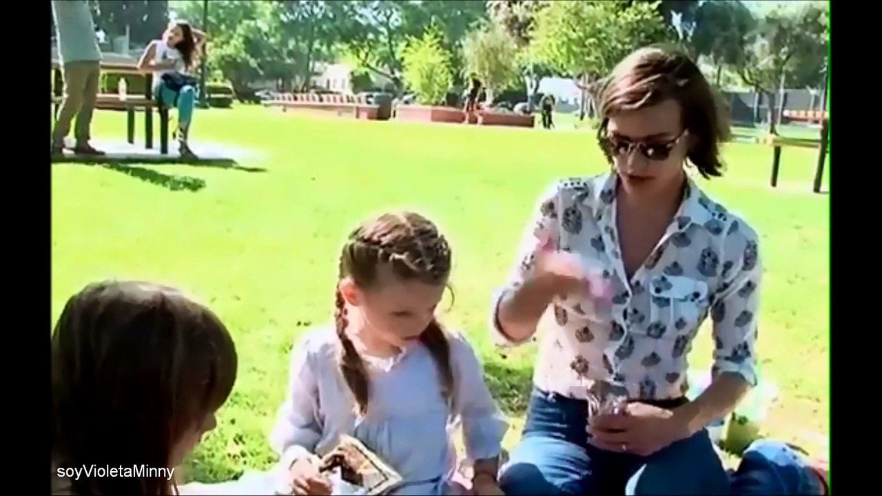 sweet love mother Milla Jovovich and daughter Ever Gabo