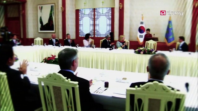 Korea on the Move Ep6C1 Korean Economy, Lower the Barrier, Open to a Bright Future!