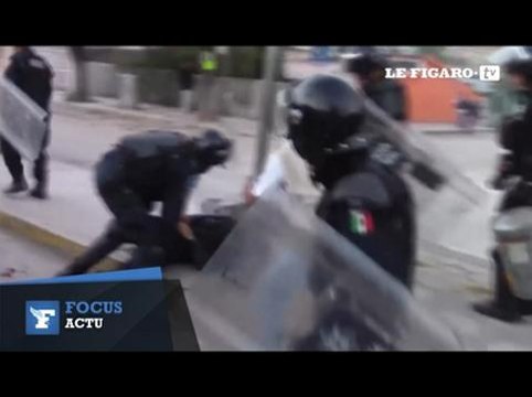 Étudiants disparus au Mexique : nouveaux heurts avec la police