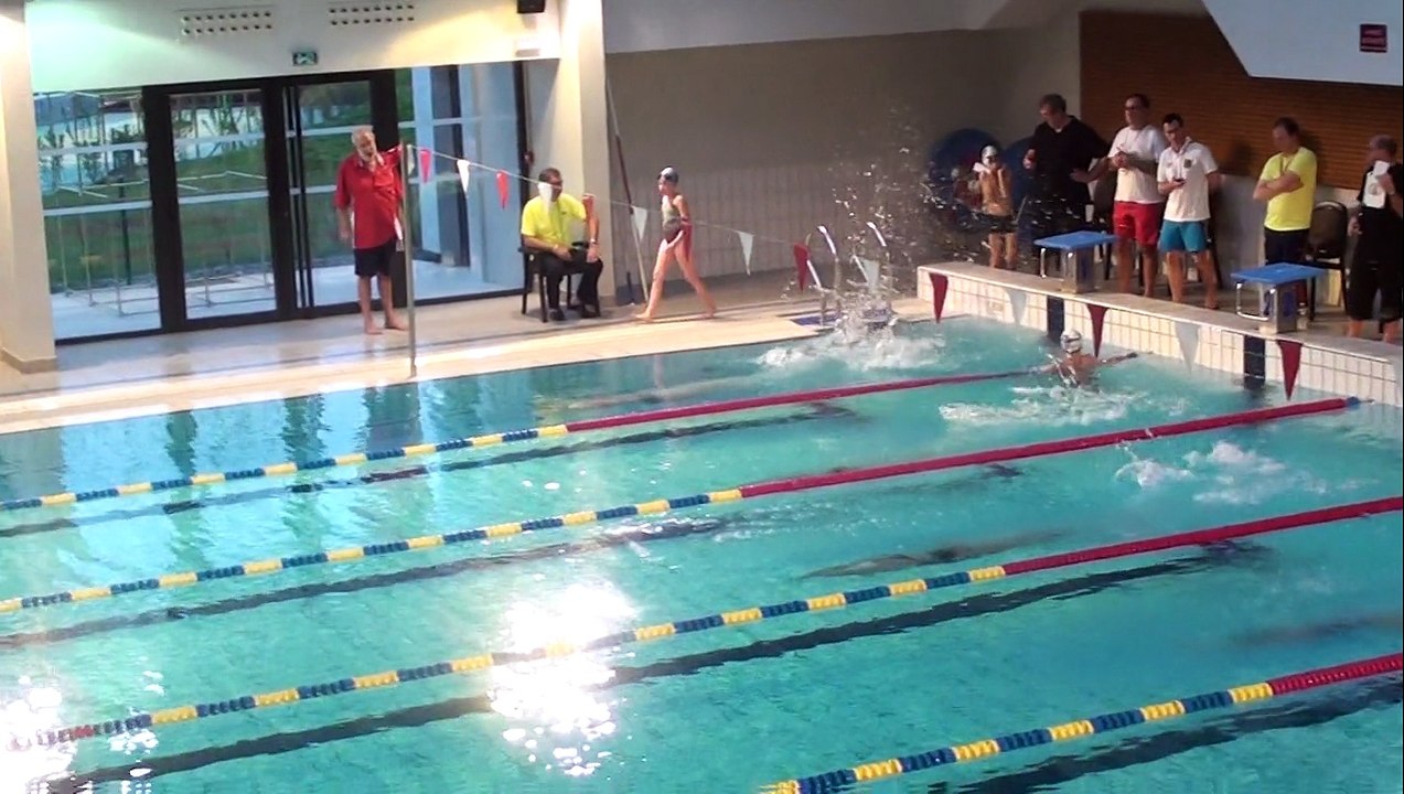 Rébecca Gensane remporte le 50 PAP de Saint-Priest (39 sec) déc 2014