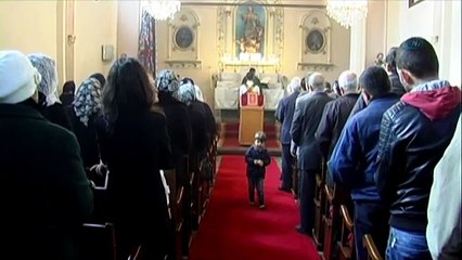 Süryani mülteciler kiliseye sığındı