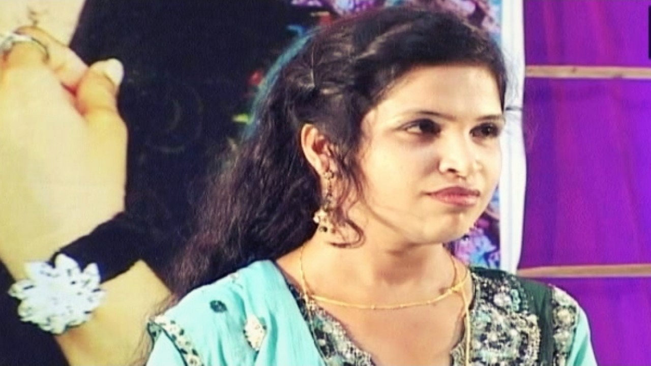 Shazia Gul - Enhe Chakar Mai Manaya
