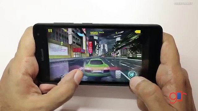 Microsoft Lumia 535 Budget Windows Phone Gaming-Review