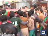 Dunya News - PMLN, PTI workers clash at Chungi Amar Sidhu