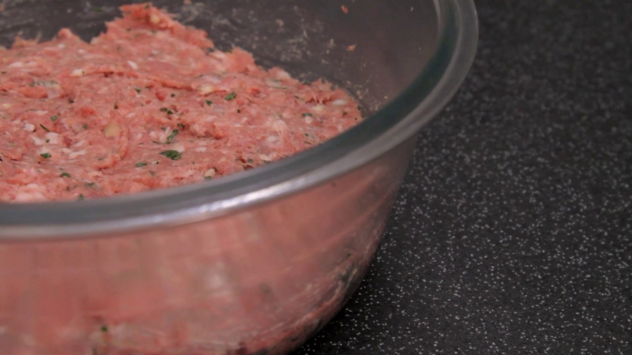 Comment faire une farce de viande hachée à l'huile d'olive ? - Gourmand