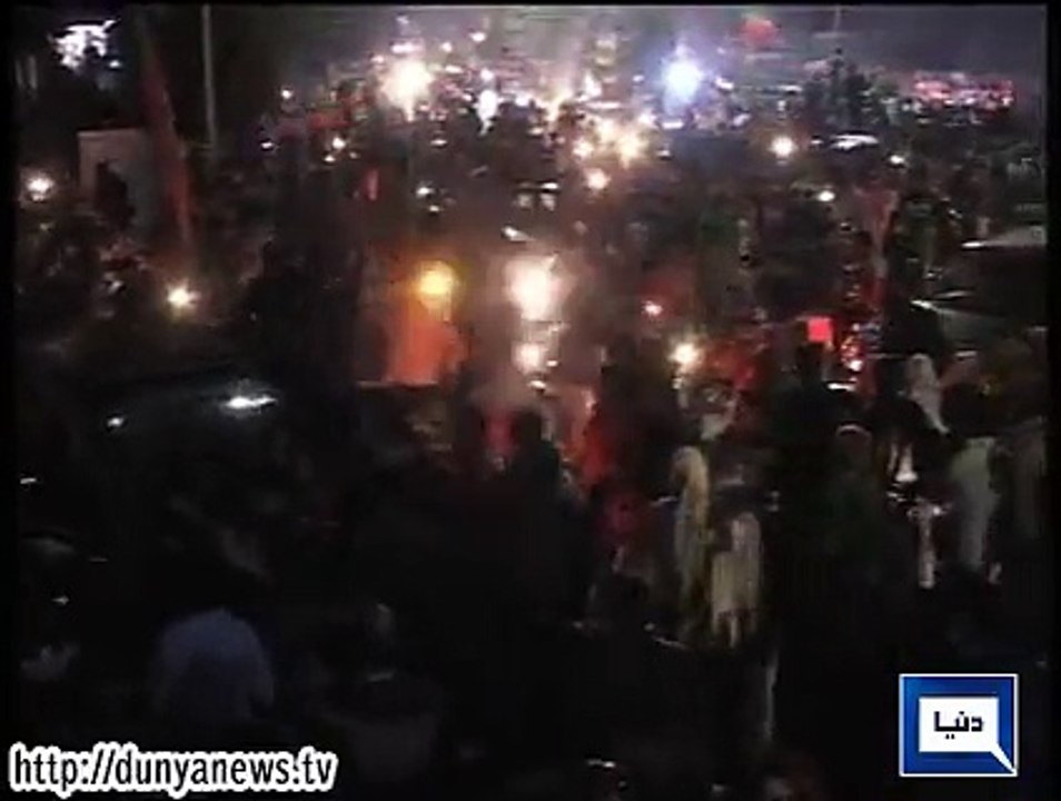 Dunya News - Lahore: PTI Protest Reaches Shadman