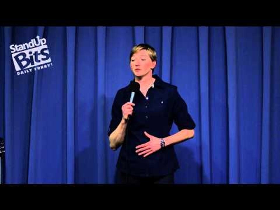 Jokes About Twitter by Kristen Key: Funny Twitter Jokes! - Stand Up Comedy