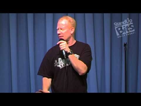 Snoop Dogg Jokes: Darren Carter Jokes About Snoop Dogg! -Stand Up Comedy