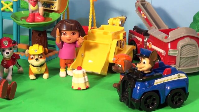 Paw Patrol Surprise Birthday Party for Dora The Explorer with Swiper and the Map !