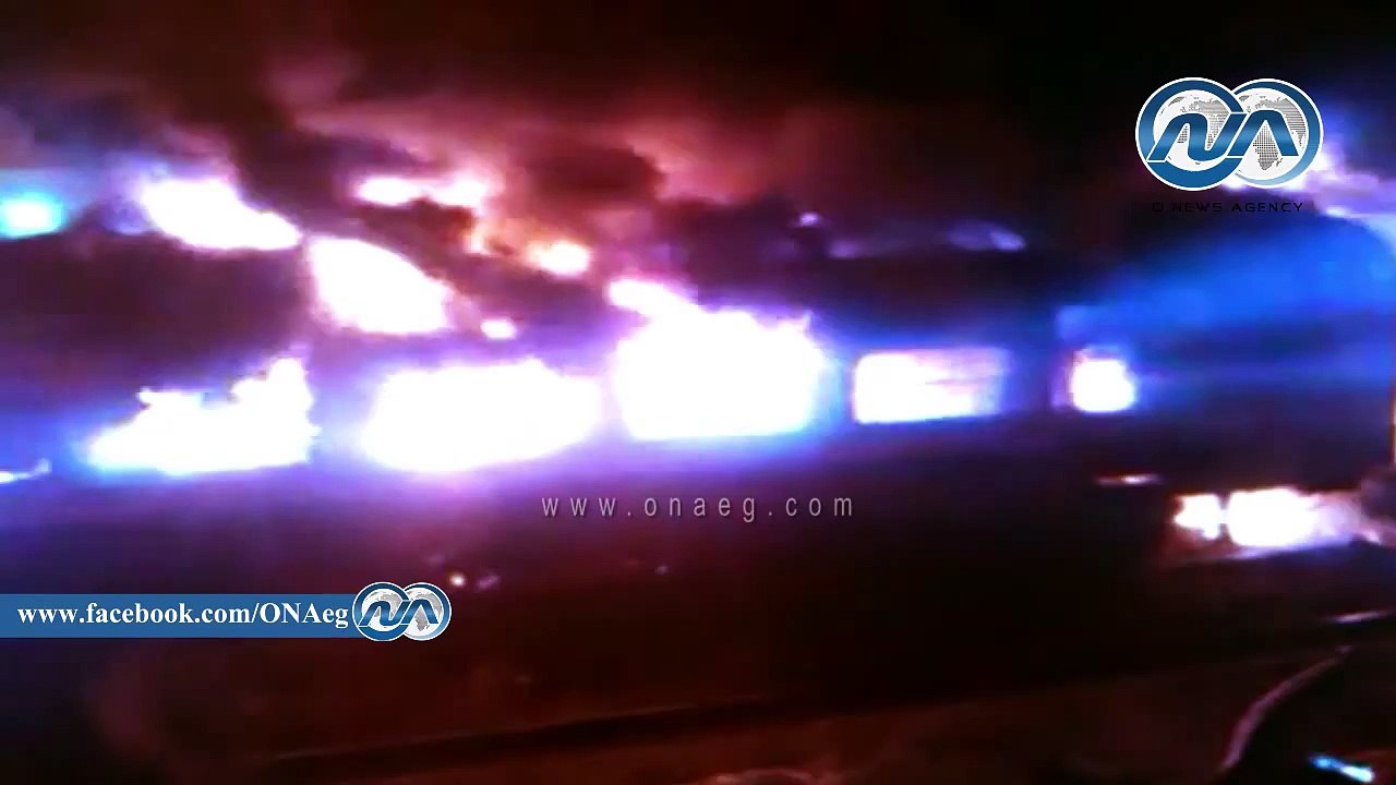 شاهد الحماية المدنية تتمكن من إخماد النيران المشتعلة بقطار " المنصورة - طنطا "