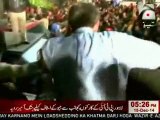 Attack on GEO reporter Amin Hafeez by PTI workers