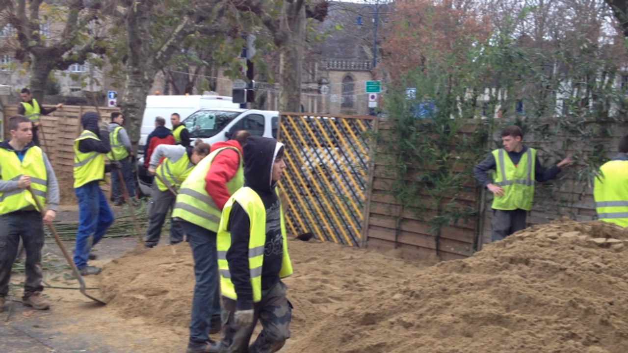 Le village de Noël se monte à Auray