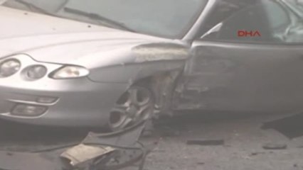 Üsküp?te Yoğun Sisten 19 Araç Birbirine Girdi