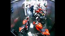 Rocambolesco intento de robo en una tienda Ducati de UK