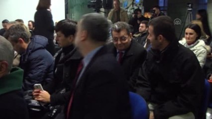 Makedonya'da "İnsan Onuru" Sergisi Açıldı