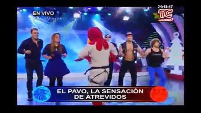 Atrevidos: La Pava Vs. El Pavo