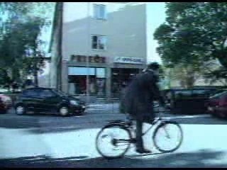 Créneau au frein à main